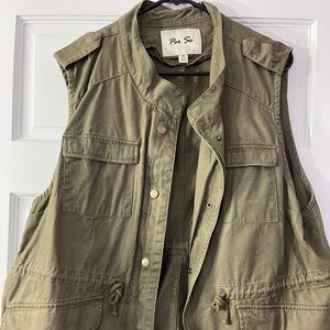 Per Se Army Vest
